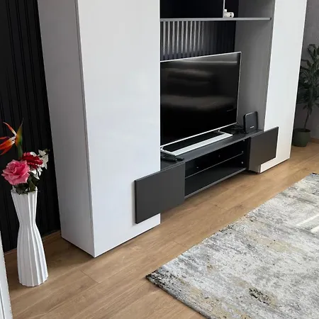 Centre Apartment, Metro, Netflix And Wi-fi Appartement